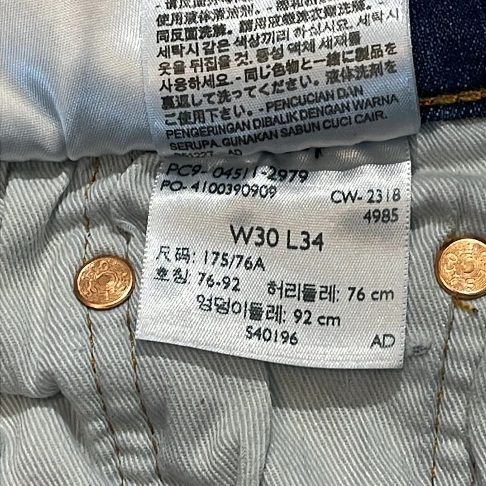 LEVIS, 511, Capital E, MENS SIZE 30/34 Classic Blue Denim Jeans